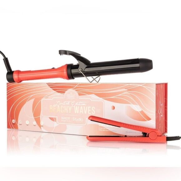 ALMOST FAMOUS Beachy Waves Babe 2-Piece Set with Curling Iron & Mini Flat Iron - Picture 1 of 2